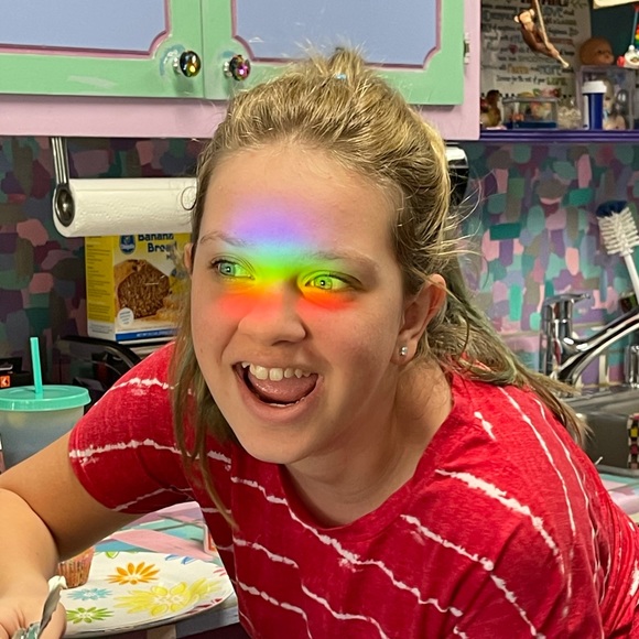 Meet your Posher, Debra - Picture 9 of 16